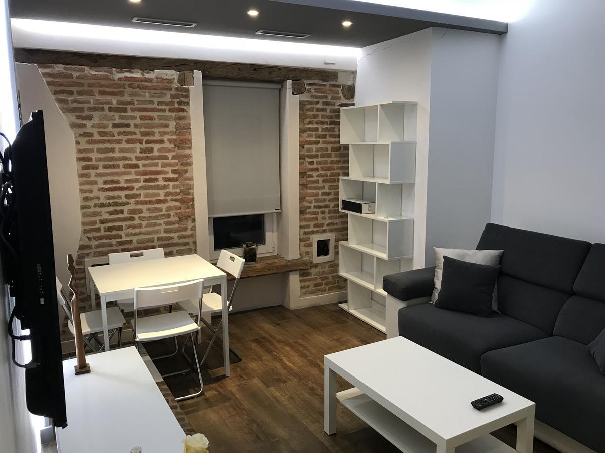 Airva: Apartamento Duque De La Victoria Валадоид Екстериор снимка